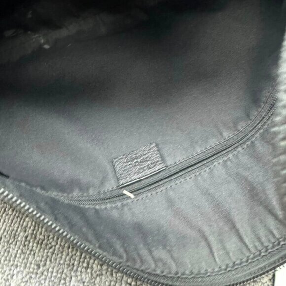 Gucci GG Canvas Messenger Bag 288-061224 - Picture 11 of 11